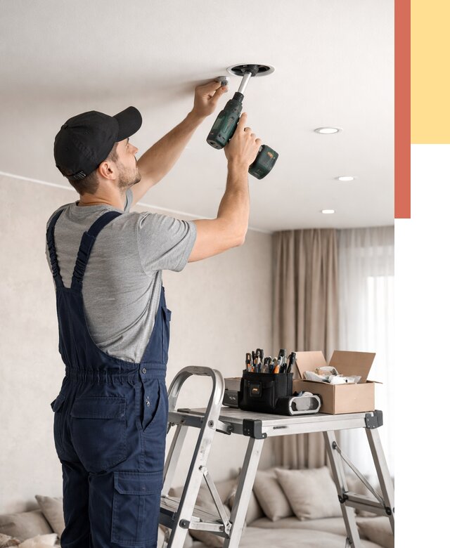 Установка и монтаж точечных светильников в натяжной потолок в Кисловодске от 1925 руб. | ОТДЕЛОЧНИК-Ксл